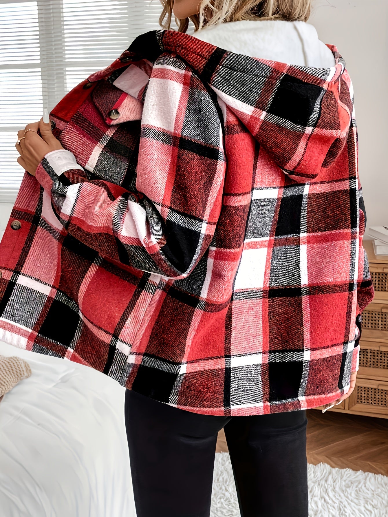 Women’s Plaid Hooded Fleece Jacket