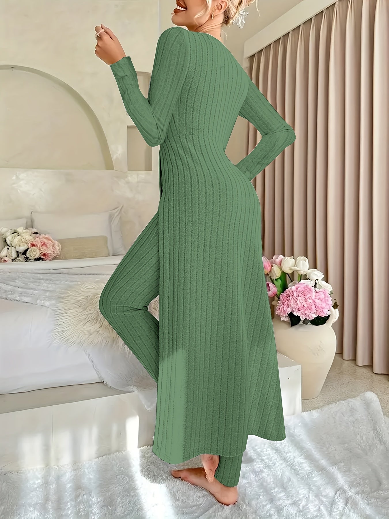Two-piece Set of Long-sleeved Ribbed Top and Pants for Women