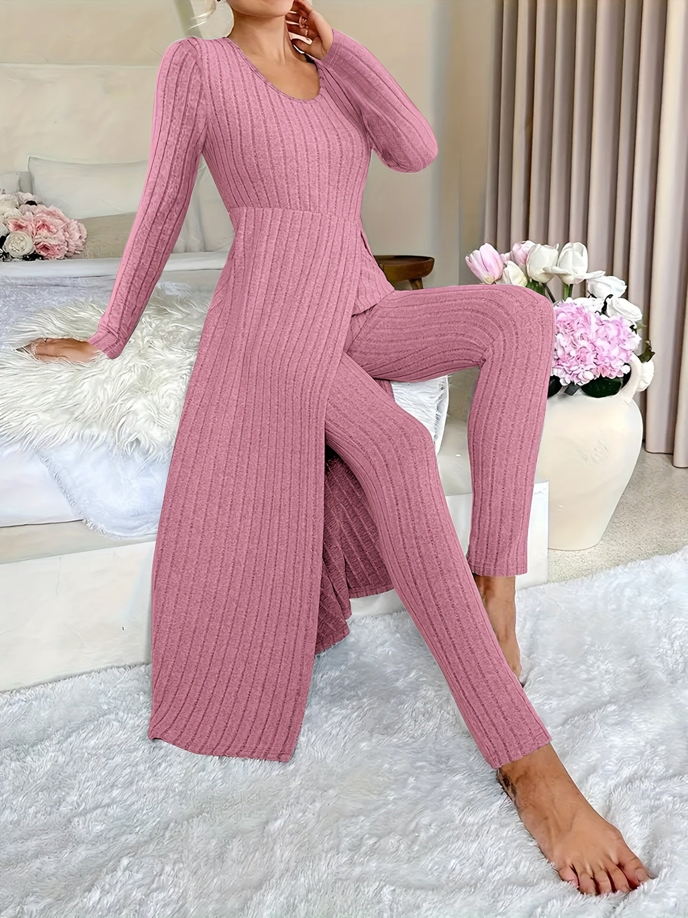 Two-piece Set of Long-sleeved Ribbed Top and Pants for Women