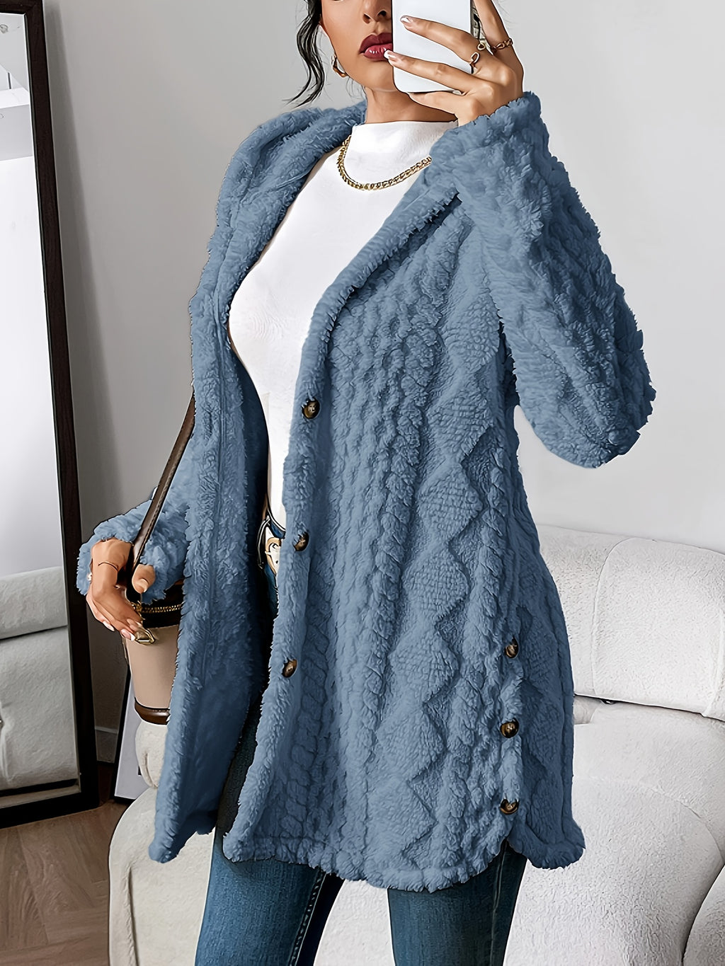 Plush Elegance – Hooded Jacquard Coat