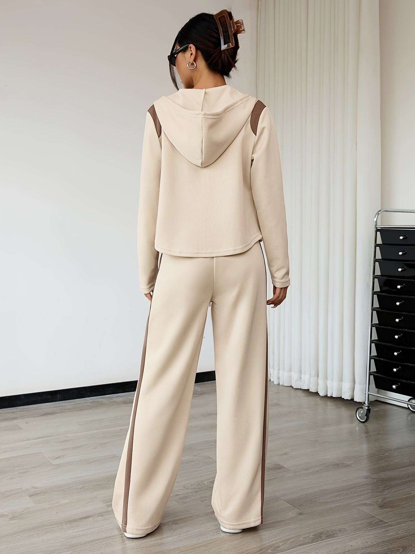 Women’s Hooded Two-Piece Lounge Set with Wide-Leg Pants