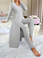 Two-piece Set of Long-sleeved Ribbed Top and Pants for Women
