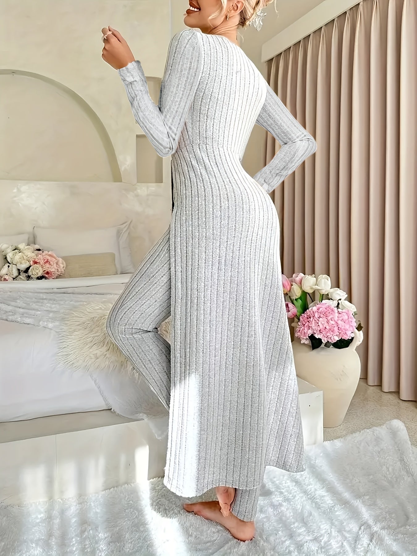 Two-piece Set of Long-sleeved Ribbed Top and Pants for Women